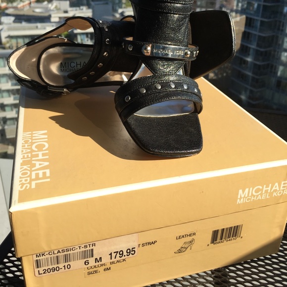 Michael Kors Classic T Strap Sandal - Picture 2 of 3